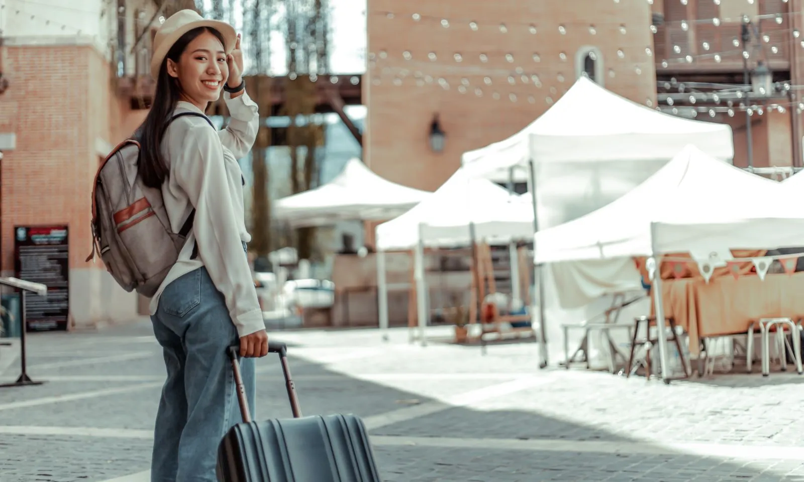 旅途中，女子两次中奖